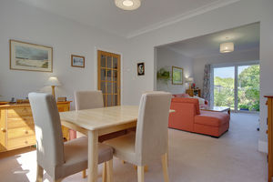 Dining Room- click for photo gallery
